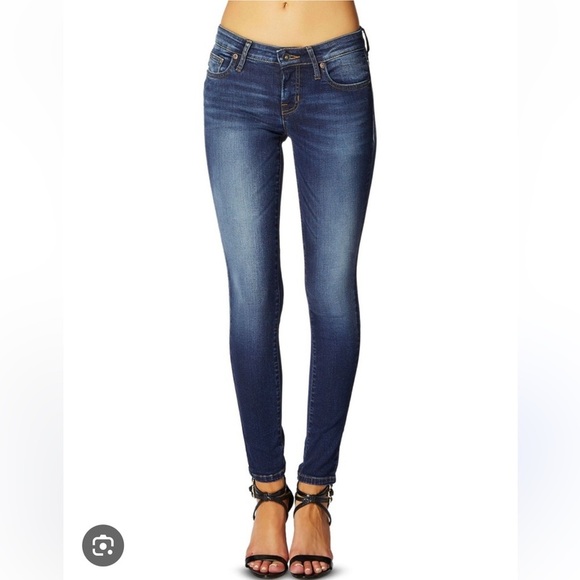 SOLD Guess Power Curvy mid-rise skinny jeans size 26 - Picture 4 of 9